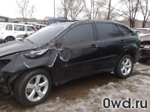 Битый автомобиль Lexus RX